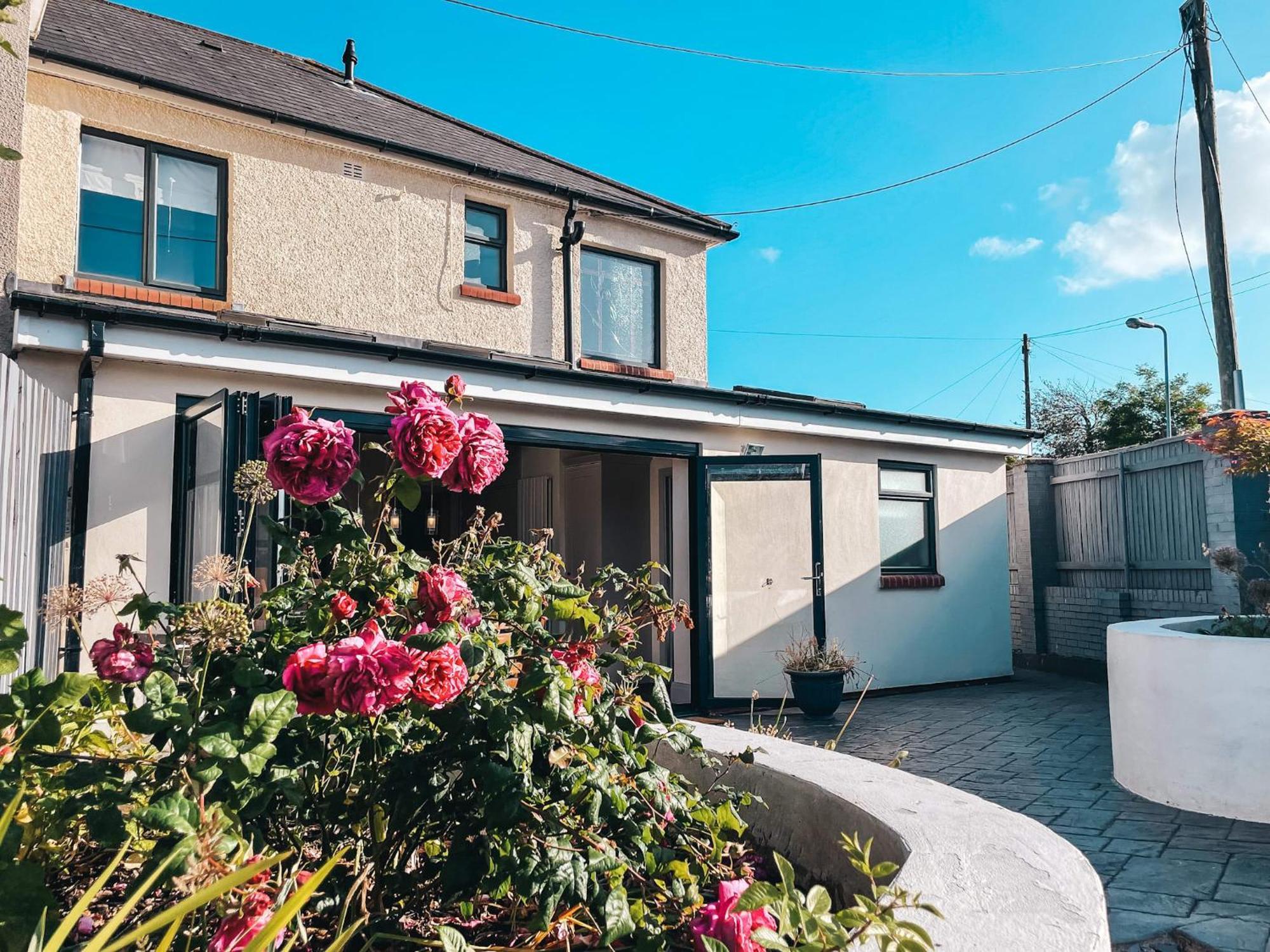 Villa Ty Fry Gardens Cardiff Esterno foto